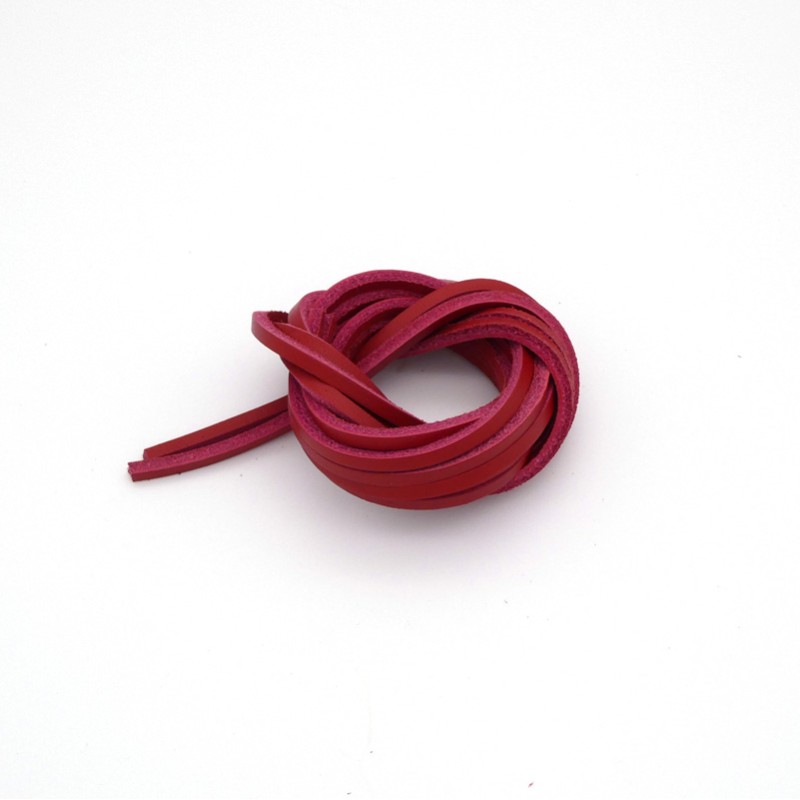 Lacet Bateaux Cuir Carré 3x3mm longueur 120cm Rouge