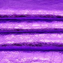 Peau de chèvre Fantaisie. Cuir métallisée et foulonnée. Teinte Violet