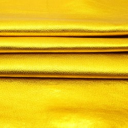 Peau de chèvre Fantaisie. Cuir métallisé et grainé. Teinte Or Jaune